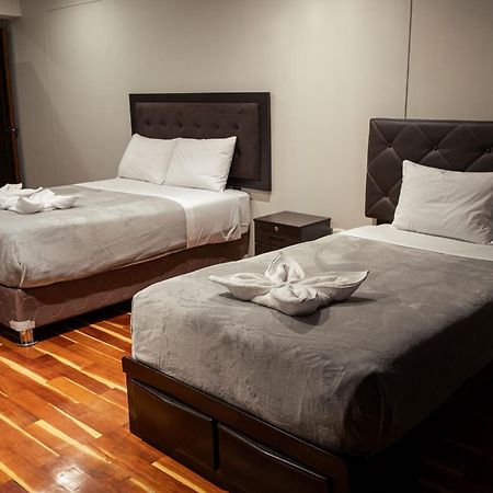 Hotel California 乌鲁班巴 外观 照片